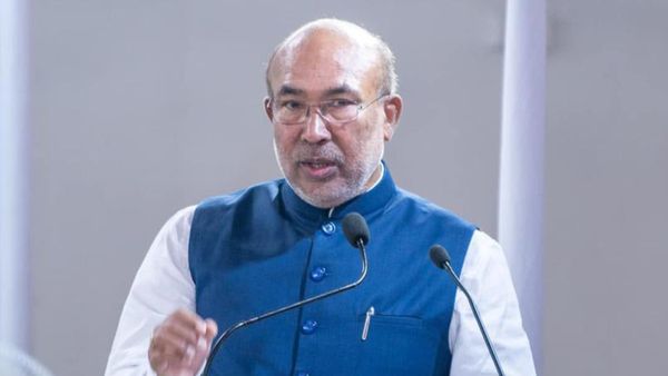 வன்முறைக்கு இவங்க தான் காரணம்! சரி மறப்போம்.. மன்னிப்போம்! சுதந்திரநாளில் மணிப்பூர் சிஎம் பரபரப்பு