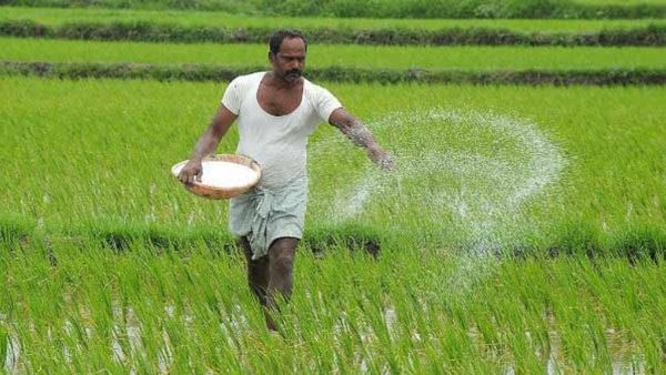 விவசாயிகளுக்கு ரூ.5 லட்சம் தரும் தமிழக அரசு.. அருமையான திட்டம்.. உடனே விண்ணப்பிக்க ரெடியா?