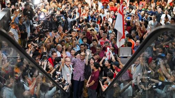 சிங்கப்பூர் அதிபர் ஆனார் தமிழ் வம்சாவளியை சேர்ந்த தர்மன் சண்முகரத்னம்.. அபார வெற்றி!