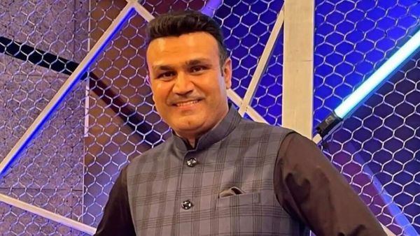 பிரிட்டிஷ் உருவாக்குன கிரிக்கெட் மட்டும் ஆடுவீங்களா? பாரத் பெயரை கொண்டாடிய சேவாக்! விளாசிய நெட்டிசன்