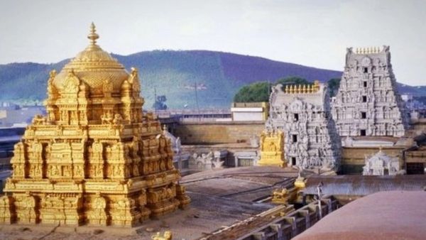 கோவிந்தா! கோவிந்தா! ஒரு கோடி முறை எழுதி வந்தால் குடும்பத்துடன் விஐபி தரிசனம்.. தேவஸ்தானம் அறிவிப்பு