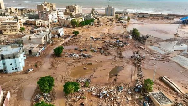  400 மடங்கு மழை.. உடைந்த அணைகள்- 10 அடி வெள்ளம்.. 20,000 பேர் பலி- லிபியா பேரழிவு- 10 பாயிண்டுகள்!