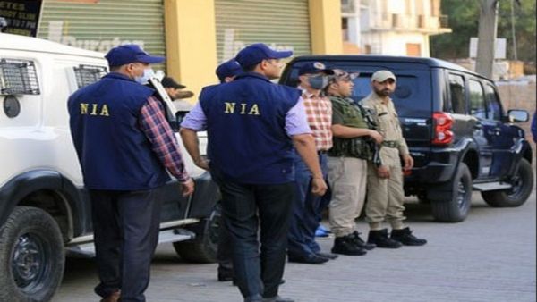 கார் சிலிண்டர் வெடிப்பு.. தமிழகம், தெலுங்கானாவில் 31 இடங்களில் என்ஐஏ ரெய்டு.. ரூ.75 லட்சம் பறிமுதல்