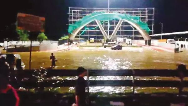 ஹப்பா.. நல்லகாலம் தொடங்கியது.. கிளாம்பாக்கம் பேருந்து நிலையத்திற்கு எதிரே நடந்த சம்பவம்.. சூப்பர்!