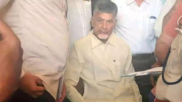 அதிரடி.. சந்திரபாபு நாயுடுவின் நீதிமன்ற காவல் மேலும் நீட்டிப்பு! சிறப்பு நீதிமன்றம் போட்ட உத்தரவு