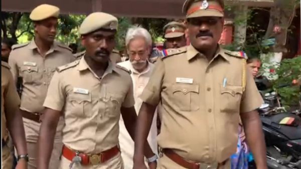 மன்னிச்சிடுங்க.. அம்பேத்கரை அவதூறாக பேசிய விவகாரம்! மீண்டும் மன்னிப்பு கோரினார் ஆர்பிவிஎஸ் மணியன்