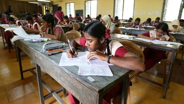 வந்தது அறிவிப்பு! மாணவர்களே தயாரா இருங்க.. 6 - 12ம் வகுப்புகளுக்கான காலாண்டு தேர்வு அட்டவணை வெளியீடு