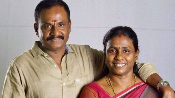 மறைந்த நடிகர் மாரிமுத்துவின் மனைவி தன்னுடைய தாலியை வைத்து செய்த செயல்.. பாராட்டும் ரசிகர்கள்