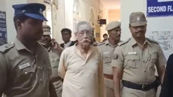 உடம்பு சரியில்லை.. நிபந்தனையற்ற மன்னிப்பு கேட்கிறேன்.. ஆர்.பி.வி.எஸ் மணியன் பிரமாண பத்திரம் தாக்கல்