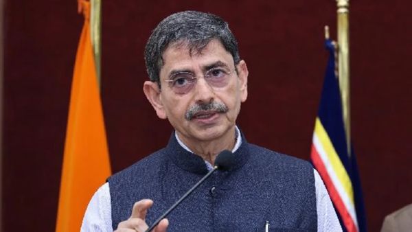 சனாதனம் தான் அடிப்படை.. யாராலும் அழிக்க முடியாது.. முடிந்தால் செய்து பாருங்கள்... ஆளுநர் ரவி சவால்