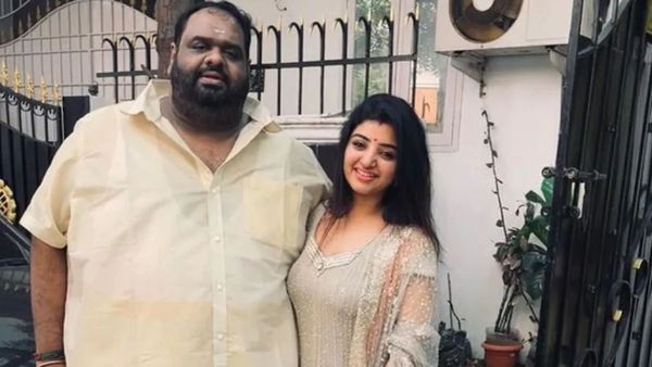 சிறையில் என் கணவருக்கு ஏ கிளாஸ் வசதி தாங்க.. ரவீந்தருக்காக நடிகை மகாலட்சுமி மனு! குறுக்கே வந்த சிஐடி