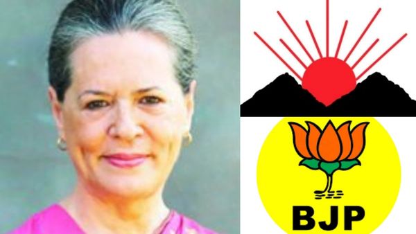 பொரிஞ்சு தள்ளிட்டாராமே சோனியா.. 