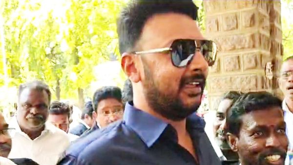 அரசியலுக்கு வருவீங்களா? தயாநிதி அழகிரி கொடுத்த பதில்! அப்படியே உதயநிதி ஸ்டாலின் மாதிரியே!