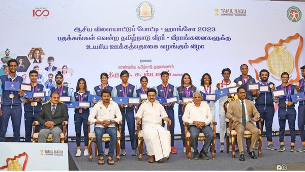 விளையாட்டு துறை ஸ்டார் துறையாக வளர்கிறது.. உதயநிதி மேடையில் இருக்க.. பாராட்டி பேசிய முதல்வர் ஸ்டாலின்