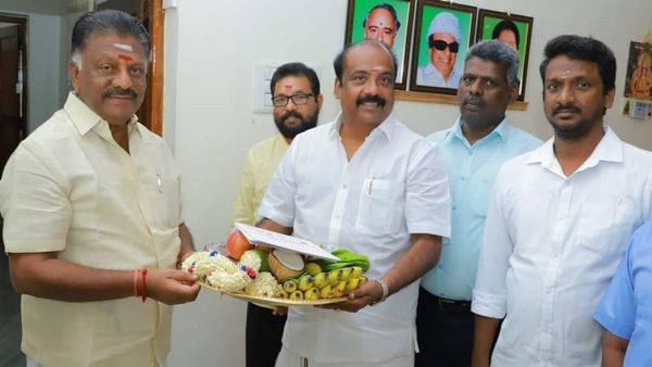 ''இரட்டை இலை சின்னம் முடக்கப்படலாம்! திமுக வெற்றிக்கு எடப்பாடி மறைமுக உதவி''! -மருது அழகுராஜ்