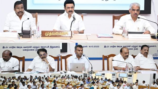 கலெக்டர்கள் தினமும் நியூஸ் படிக்கணும்! நாட்டு நடப்புகளை தெரிஞ்சுக்கணும்! முதல்வர் ஸ்டாலின் அறிவுரை!