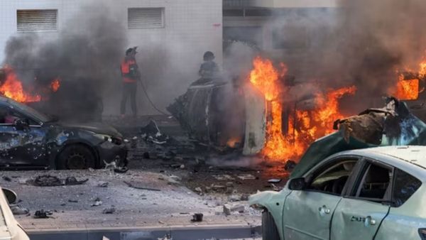 உக்கிரம் அடையும் போர்.. 1,000-க்கும் மேற்பட்டோர் பலி.. ஹமாஸ் மீதான தாக்குதலை தீவிரப்படுத்திய இஸ்ரேல்