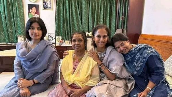 அவங்களா.. இப்படி ஆளே மாறிட்டாங்களே! கனிமொழி வீட்டில் நாடாளுமன்ற எம்.பி. 'சகாக்கள்'!