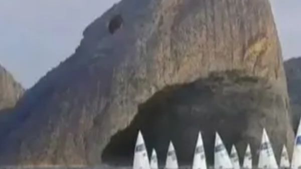 படத்தில் முதலில் என்ன தெரிகிறது? படகா? சுறா மீனா?.. உங்க கேரக்டரை தெரிஞ்சுக்க சூப்பர் டெஸ்ட்