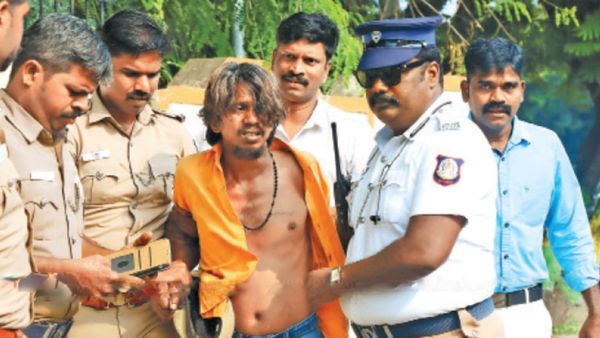 கிறுகிறு கிண்டி.. குண்டு வீசிய ரவுடி வினோத் புழலில் அடைப்பு..சென்னையில் ஃபுல்போர்ஸில் இறங்கிய போலீஸ்