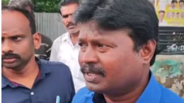 எங்களையா பிடிக்கிற.. மணல் கடத்தலை தடுக்க முயன்ற விஏஓ மீது லாரி ஏற்றி கொலை முயற்சி: பழனி அருகே பகீர்!