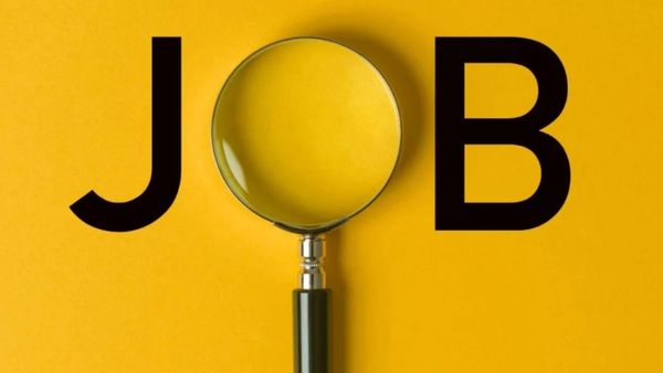 திருச்செந்தூர் முருகன் கோவிலில் வேலை.. மாதம் 52 ஆயிரம் வரை சம்பளம்.. விண்ணப்பிக்க கல்வி தகுதி என்ன?