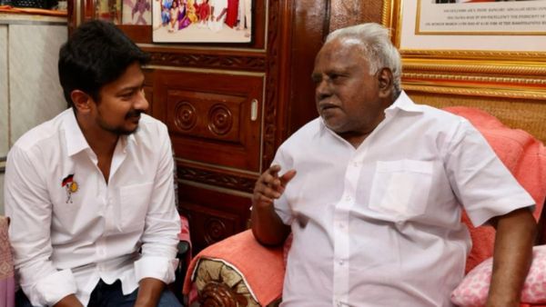 கருணாநிதி, ஸ்டாலின் மீது மிகுந்த அன்பு கொண்ட பங்காரு அடிகளார்.. அமைச்சர் உதயநிதி உருக்கம்!