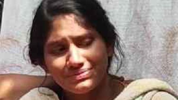 தேனி சினேகா குளிக்க போனாராம்.. அதென்ன 