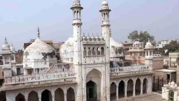 'ஞானவாபி மசூதியின் அடித்தள சாவியை ஒப்படைக்க வேண்டும்..' பரபரக்கும் நீதிமன்றம்! இன்று வழக்கு விசாரணை