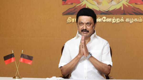 எனக்கு காய்ச்சல் -தொண்டை வலி! அதிகம் பேசக்கூடாதுன்னு டாக்டர்கள் சொல்லியிருக்காங்க! வருந்திய ஸ்டாலின்