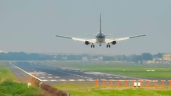 பல மணி நேரம் மிச்சம்.. ஜாலியா பறக்கலாம்! தஞ்சாவூர், நெய்வேலிக்கு அடுத்த மாதம் முதல் விமான சேவை!