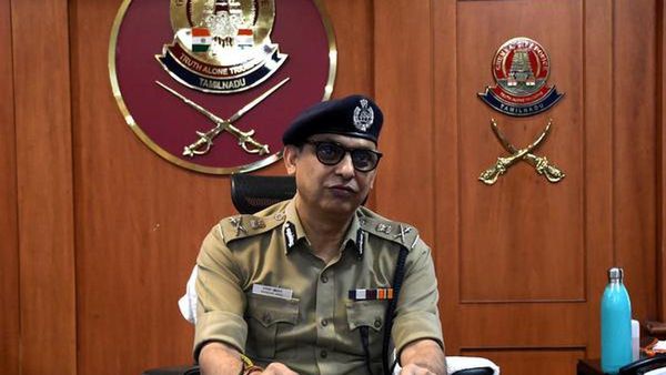 ஃபுல் போர்ஸில் இறங்கும் தமிழக காவல்துறை.. அவசரகால உதவிக்கு அழைக்கலாம்.. டிஜிபி சங்கர் ஜிவால் தகவல்!