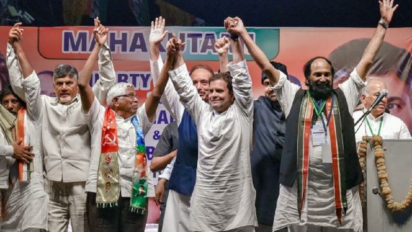 இடிஞ்சு போன பாஜக.. குஷியில் துள்ளும் காங்கிரஸ்.. தெலுங்கானாவில் அரியணை ஏறும் கதர்கள்.. எக்ஸிட் போல்