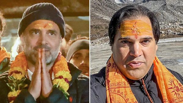 நெற்றி நிறைய சந்தனம்.. தம்பி வருண் காந்தியை பார்த்ததும் ராகுல் தந்த ரியாக்சன்! சுவாரசிய மீட்டிங்