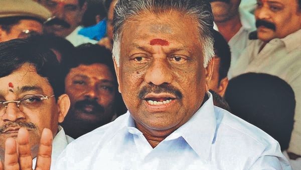 சென்னையில் வாகனங்களை அடித்து நொறுக்கிய ரவுடிகள்.. என்ன நடக்குமோ என்ற அச்சத்தில் மக்கள்.. ஓபிஎஸ்