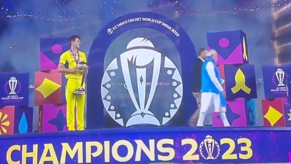 ஆஸி. கேப்டன் பாட் கம்மின்ஸ் பார்த்த ஒரு பார்வை.. அவமதித்தாரா பிரதமர் மோடி? உண்மையில் என்ன நடந்தது?