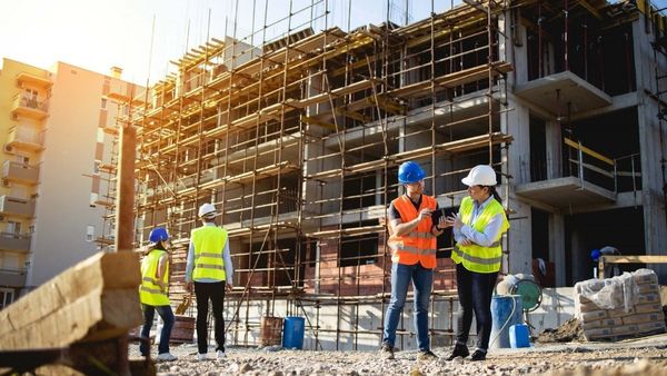 பில்டர்களுக்கு அடுத்த அதிர்ச்சி.. மணல், சிமெண்ட், செங்கல், எம் சாண்ட் விலை கடுமையாக உயர்வு