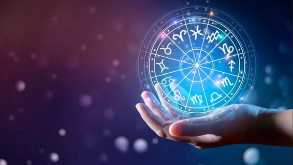 2024 ஆங்கில புத்தாண்டு ராசி பலன்: பணம் பல வழிகளில் வரும்.. கவனமாக இருக்க வேண்டிய 2 ராசிக்காரர்கள்