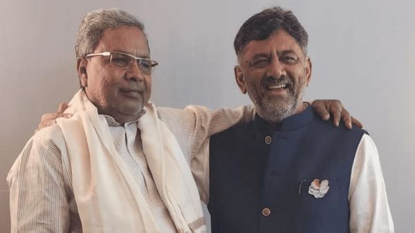 கர்நாடகா பாஜக செம்ம ஹேப்பி.. முதல்வர் பதவியை விட்டுத்தர சித்தராமையா மறுப்பு- டிகே சிவகுமார் அப்செட்!