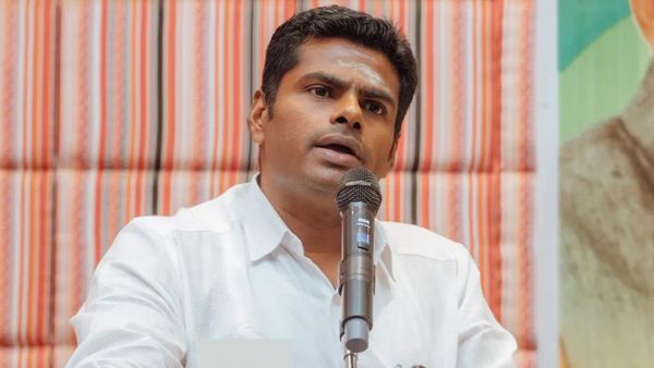 அதுதான்.. இன்று கோவிலுக்குள்ளேயே பெட்ரோல் குண்டு வீசும் அளவுக்குக் கொண்டு வந்திருக்கு'.. அண்ணாமலை