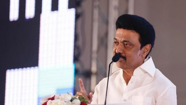 சாய்வற்ற நேர்மையான ஊடகவியலை முன்னெடுப்போம்.. பத்திரிகையாளர் தினத்தில் முதல்வர் ஸ்டாலின் வாழ்த்து!