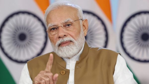 மோடி குரல் தமிழில் பாடும் ஏஐ வீடியோக்களை சமீபத்தில் பார்த்தீங்களா? பின்னாலுள்ள பாஜகவின் திக் பிளான்