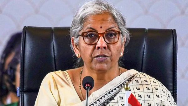 இலங்கை செல்லும் நிதி அமைச்சர் நிர்மலா சீதாராமன்- மலையக தமிழர்களின் ‘நாம் 200’ நிகழ்வில் பங்கேற்பு!