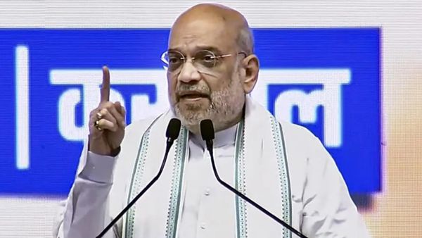 சத்தீஸ்கரில் இருந்து டெல்லிக்கு போன பணம்.. தேர்தலுக்கு நடுவே அமித்ஷா போட்ட குண்டு! திரும்பும் காங்