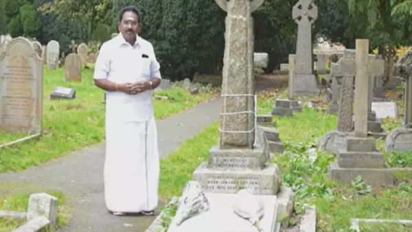 லண்டன் போன செல்லூர் ராஜூ.. பென்னி குயிக் நினைவிடத்தை பார்த்து மனசு வருத்தமாம்.. காரணம் என்ன?