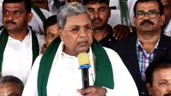 56-ம் நாள் கர்நாடகா விவசாயிகள் போராட்டத்தில் 'சித்து’-இன்று முதல் தமிழ்நாட்டுக்கு காவிரி நீர் வருமா?