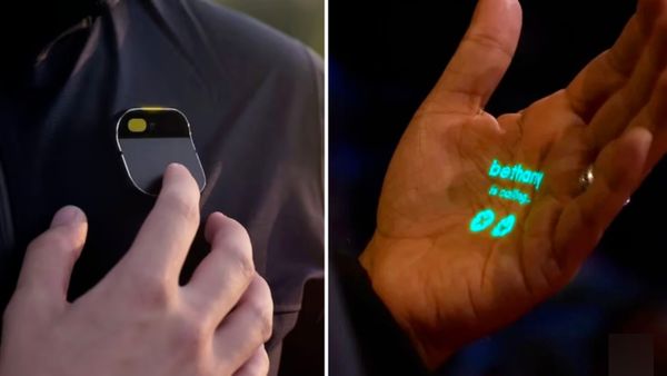 அடேங்கப்பா.. டிஸ்பிளே இல்லாம ஸ்மார்ட்போன்! குட்டியூண்டு டிவைசில் உலகமே இருக்கு! 10 சூப்பரான தகவல்கள்