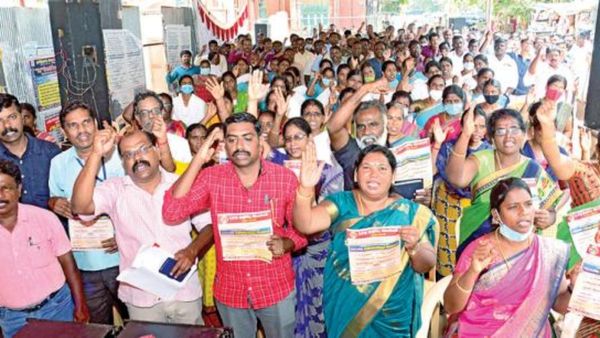 'பென்சன்'.. பல வருச காத்திருப்புக்கு விடிவு.. ஆசிரியர்களுக்கு வெளியான குட்நியூஸ்.. தமிழக அரசு அதிரடி