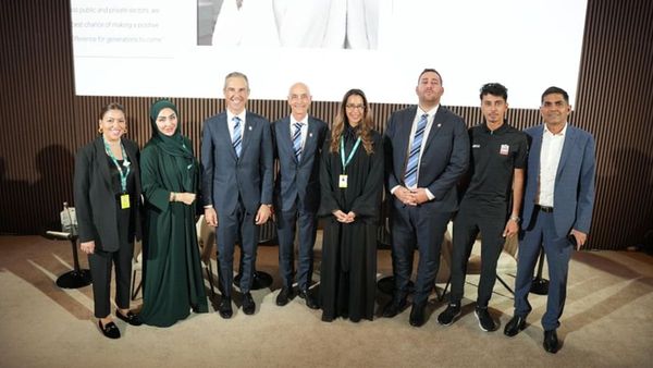 சொன்னதை செய்து காட்டும் ஐக்கிய அரபு எமிரேட்ஸ் டீம்! 2030-ல் இலக்கை தொட இப்பவே களத்துல இறங்கிட்டாங்க