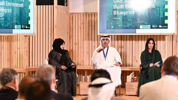 உயரமான கட்டிடங்களால் அரபு இவ்ளோ சிக்கலை சந்திச்சுட்டு இருக்கா! நகரத்த சூப்பரா டெவலப் பண்ண நியூ பிளான்!